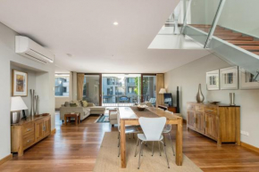 Byron Bay Accom Unit 2 21-25 Fletcher Street - Casablanca at Bogarts, Byron Bay